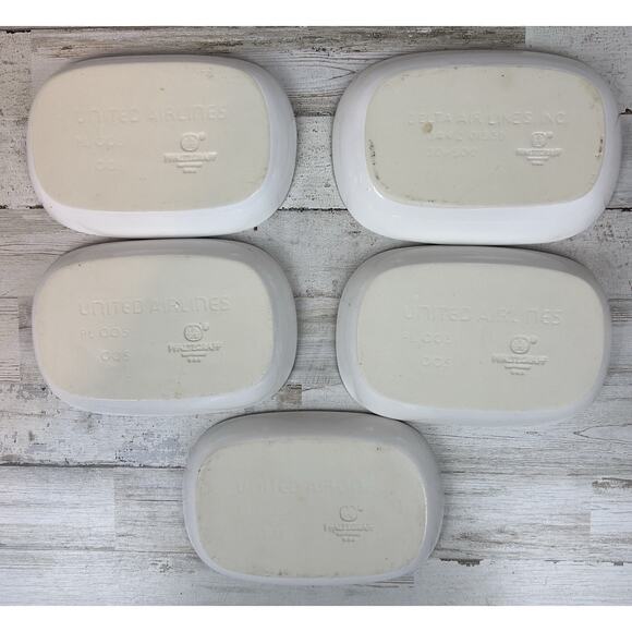Lot of 5 Vtg Pfaltzgraff United & Delta Airline Service Dishes 7×5 White Ceramic - Picture 2 of 10